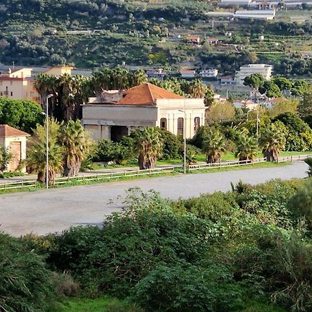 شقة Olimpia أرما دي تاجيا المظهر الخارجي الصورة